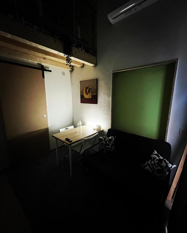 Mini Loft 12 Appartamento Nel Centro Di Bari Exterior foto